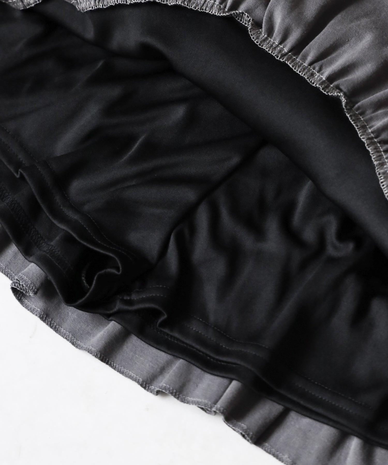 【 インパン裏地付 】ヴィンテージカモフラ迷彩フリルミニスカート ／ vintage camouflage frill mini skirt