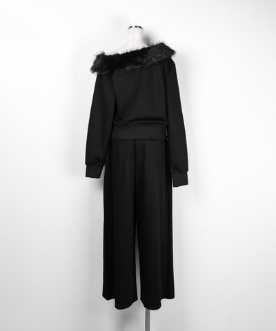 【 セットアップ 】ファーダブルジップワンショルスウェット＆タックワイドスウェットパンツ ／ Fur double-zip one-shoulder sweatshirt ＆ tuck wide sweatpants SETUP