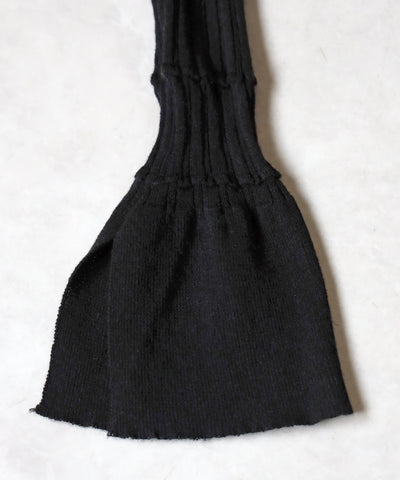 スキッパーネックスリムリブニットトップス ／ skipper neck slim rib knit tops