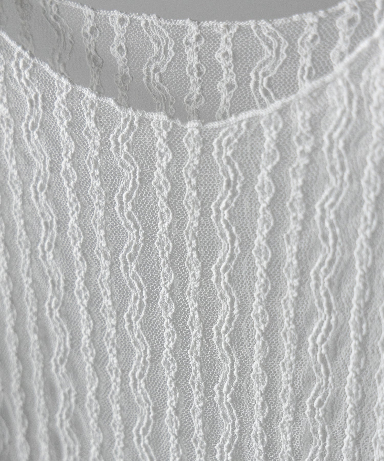 【 ２WAY 】ワンショルワイドスリーブルーズシアートップス ／ one shoulder wide sleeve loose sheer tops