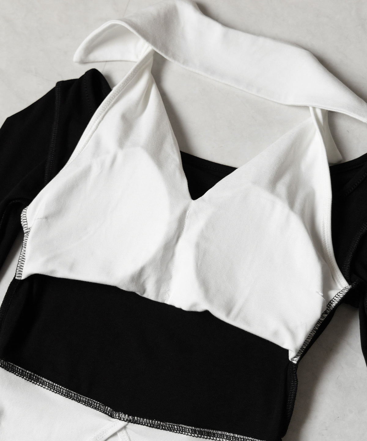 カットアウトフェイクレイヤード長袖Ｔシャツ ／ shirts like cutout fake layered long sleeve T-Shirt
