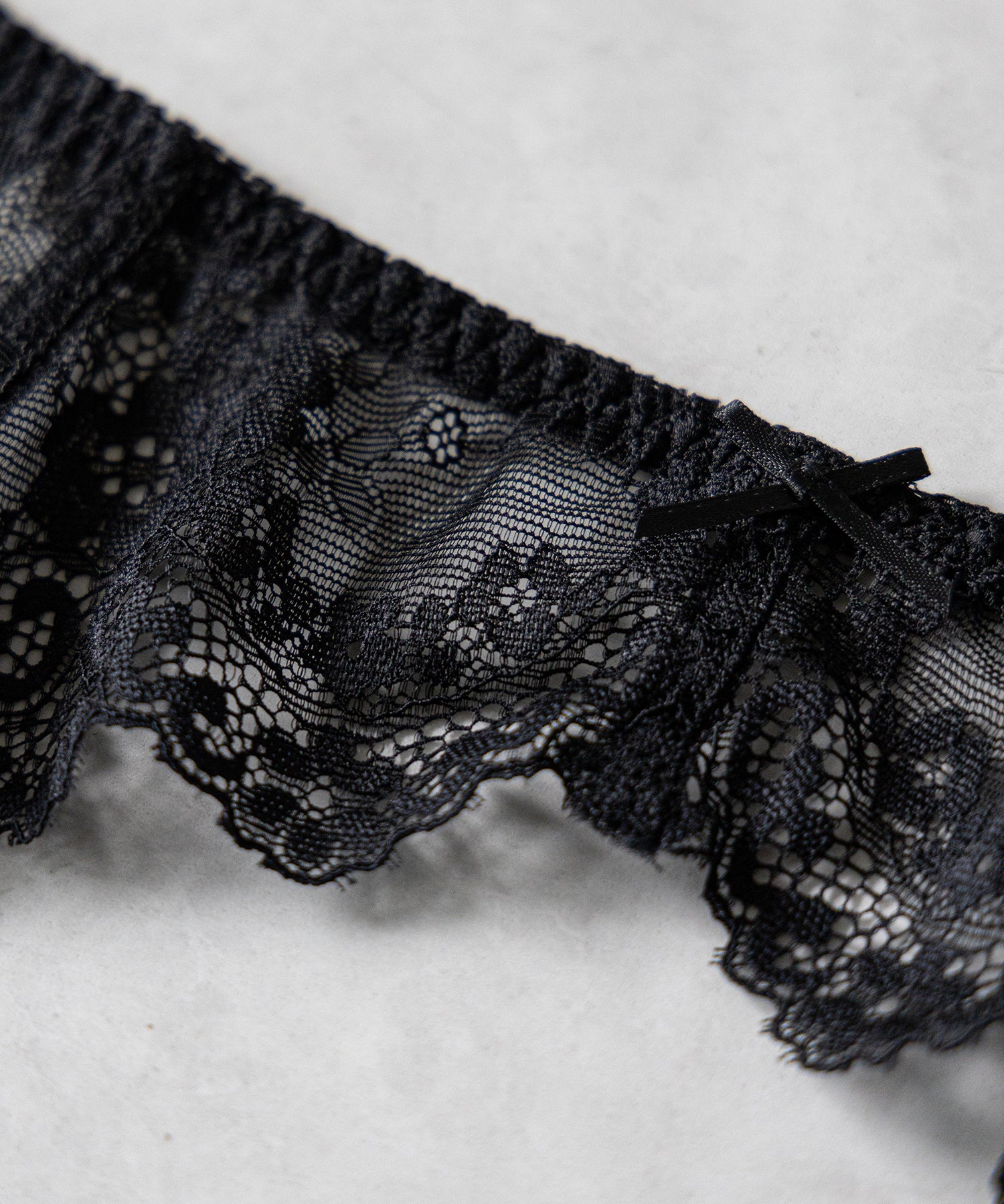 レースリボンストラップガーターベルト ／lace ribbon strap garter belt