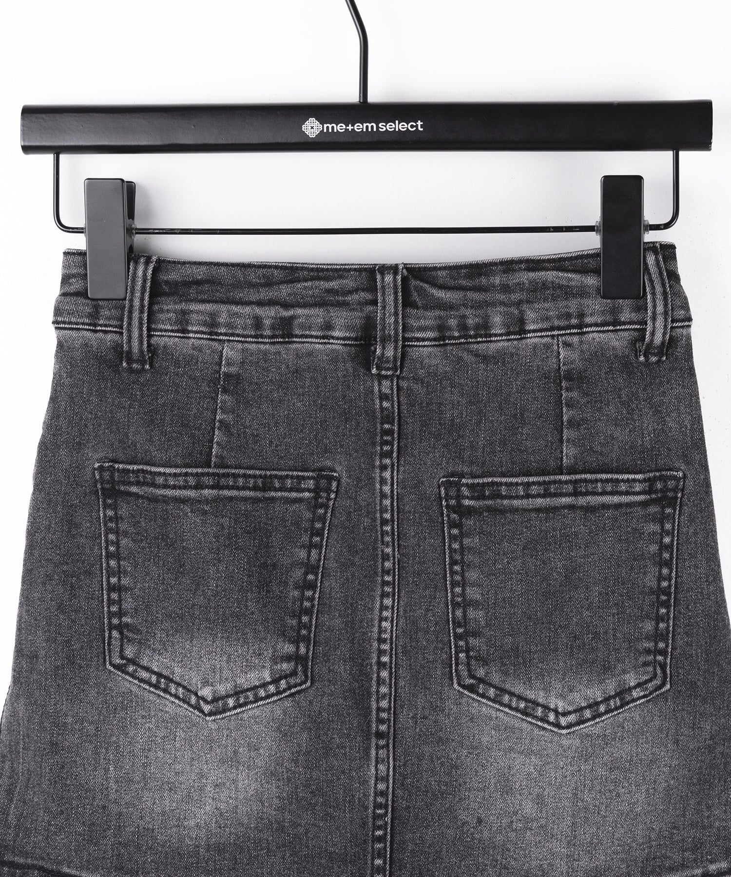 【 インパン裏地付 】カットアウトベルトストラップデニムミニスカパン ／ cutout belt strap denim mini skirt pants