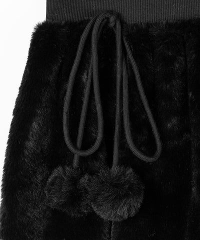 【 インパン裏地付き 】ポンポン付ファーフレアミニスカート ／ ponpon fur flare mini skirt