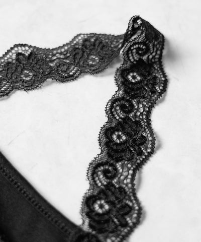 レースレイヤードホルターヘンリーネック半袖Ｔシャツ ／ lace layered halter henley neck short sleeve T-shirt