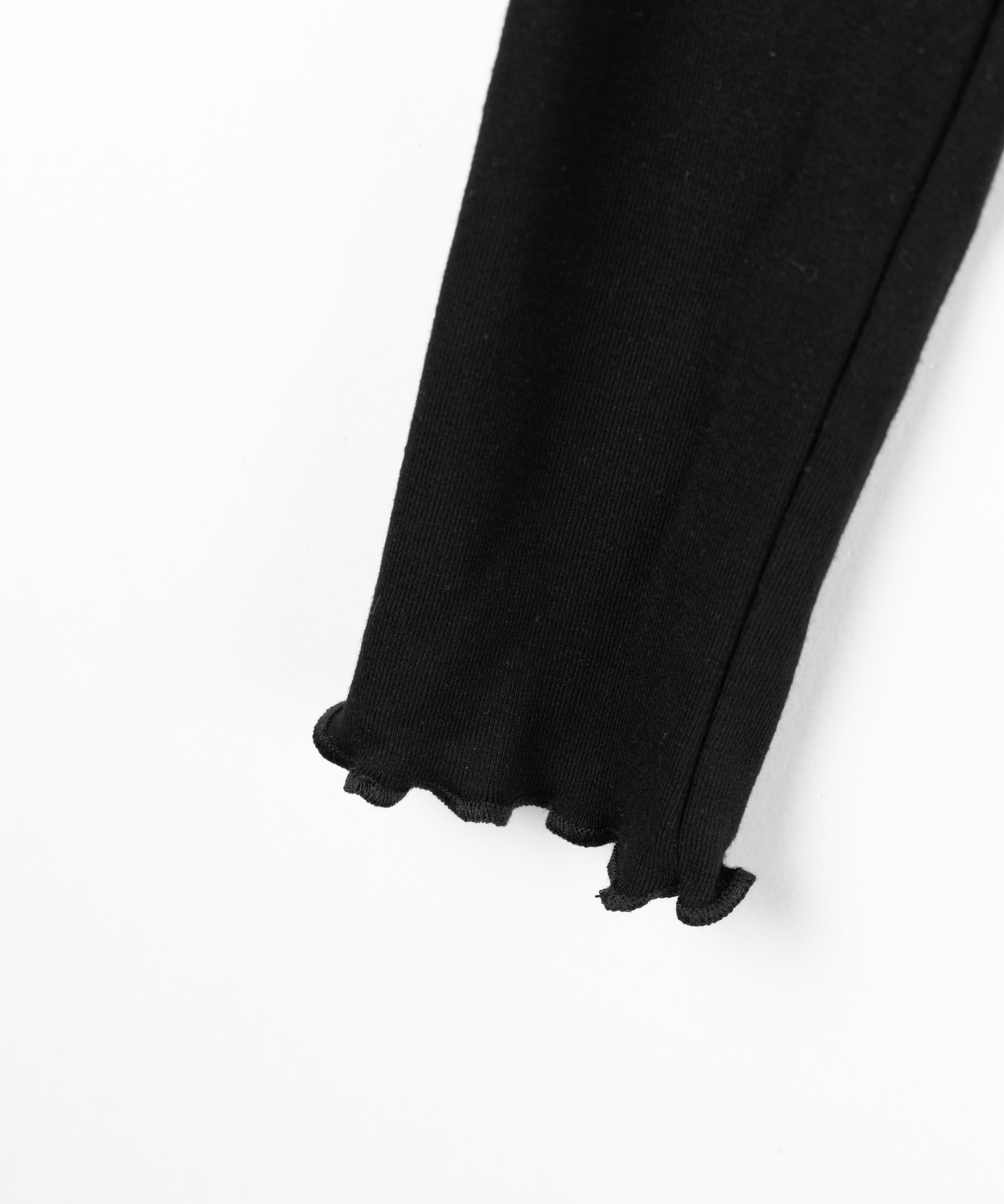 バイカラーリボンオフショルショートトップス ／ bicolor ribbon off shoulder short tops