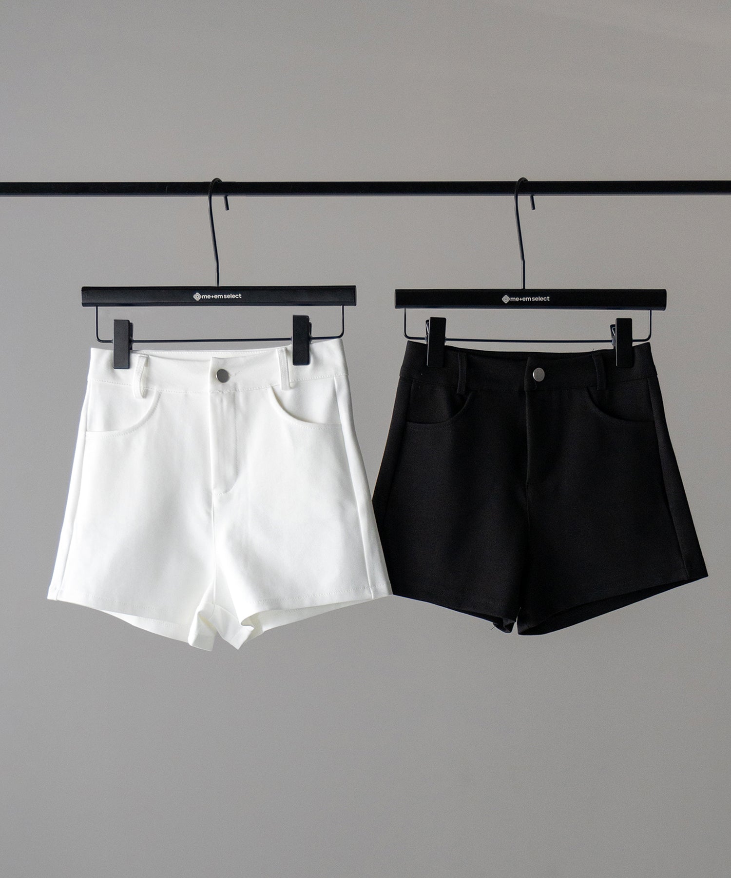 【 ２color ／４size 】ハイウエストタイトスパンショートパンツ ／ high waist tight span short pants