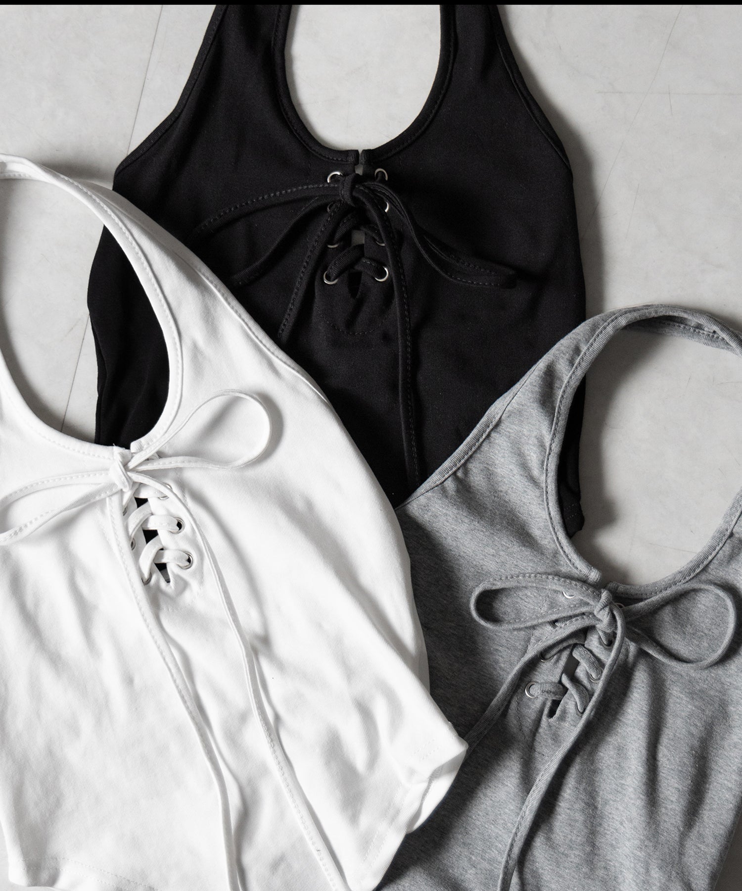 【 クロスにできる２WAY 】レースアップホルターネックタンク ／ laceup halter neck tank