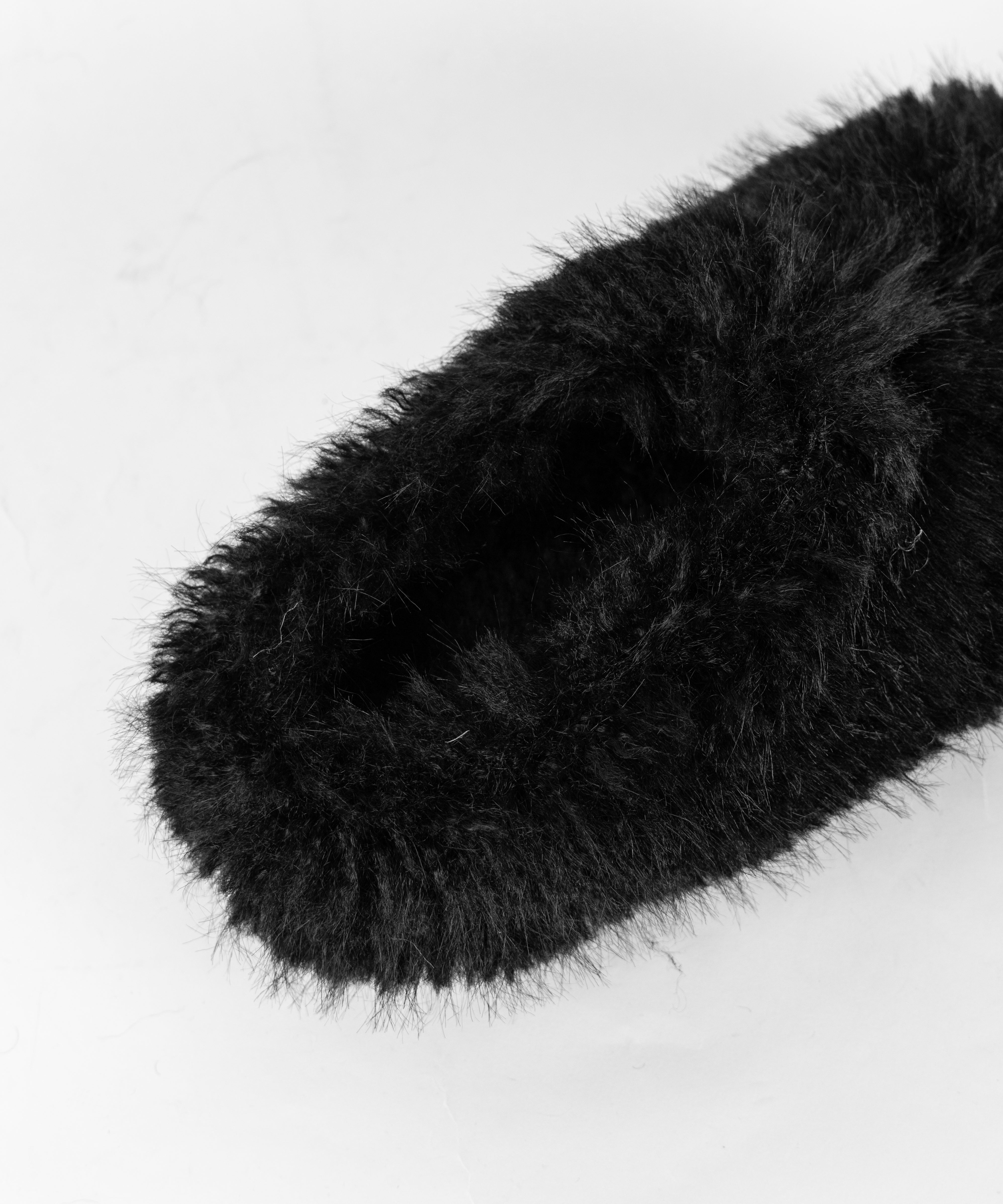 クリンクルフェイクファールームシューズ ／ crinkle fake fur room shoes