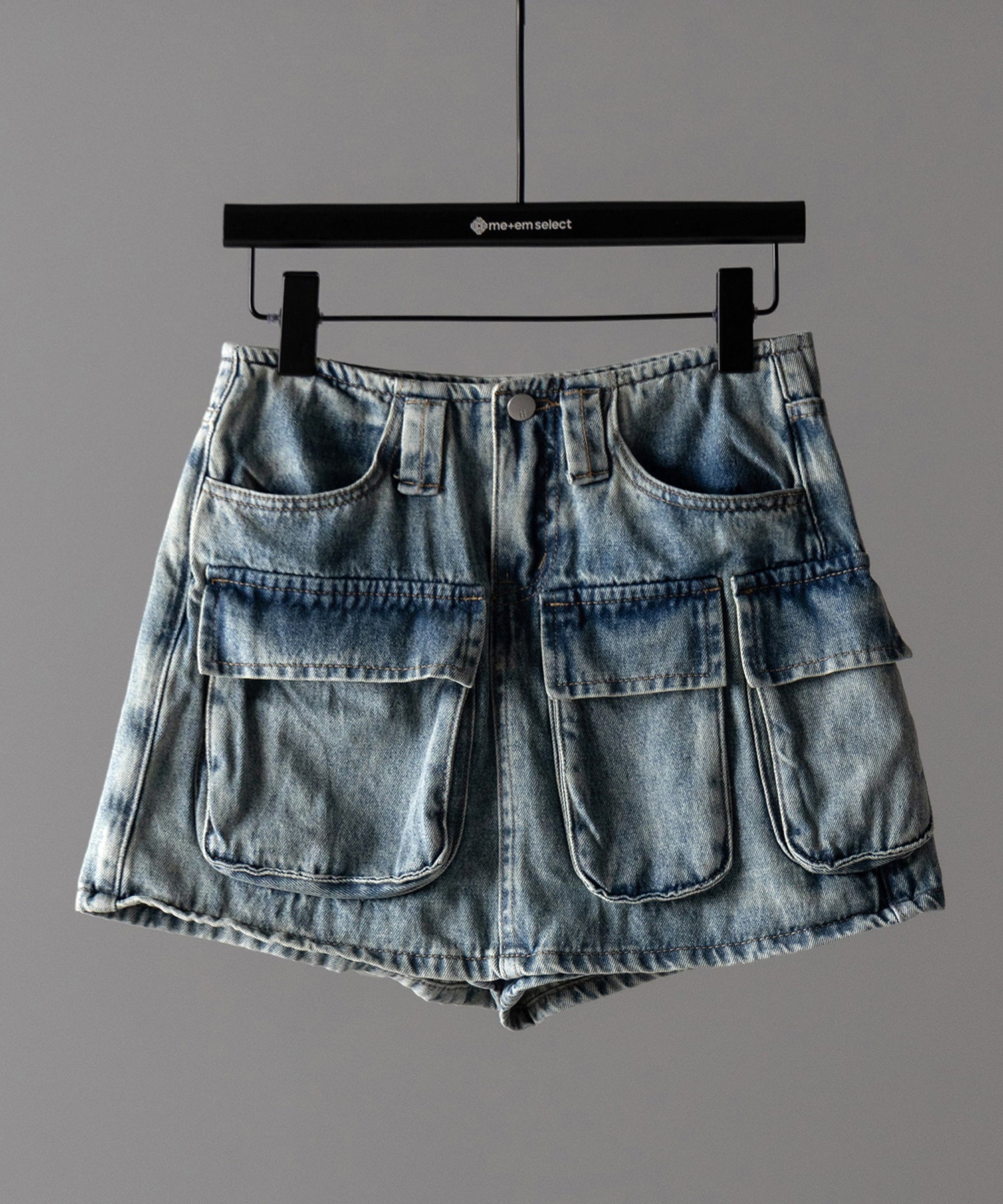 ３ポケットカーゴデニムミニスカートパンツ ／ 3-pocket cargo denim mini skirt pants