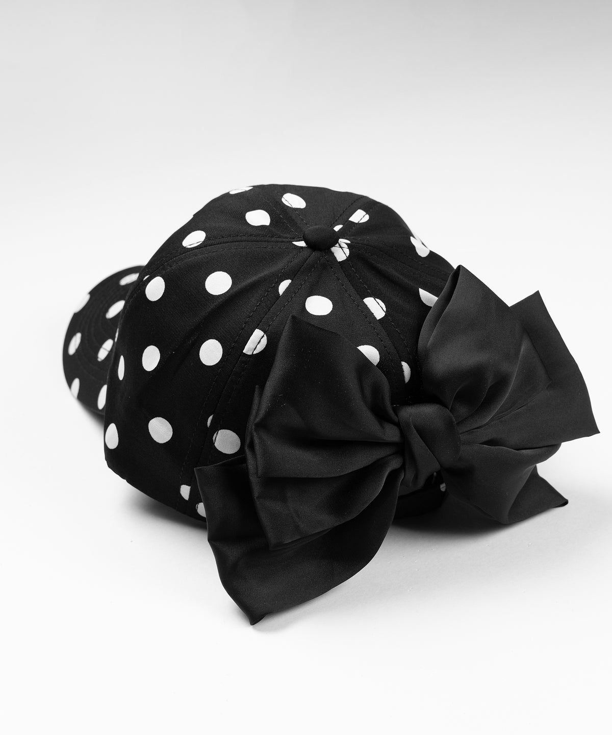 ドットバックリボンキャップ ／ DOT back ribbon CAP