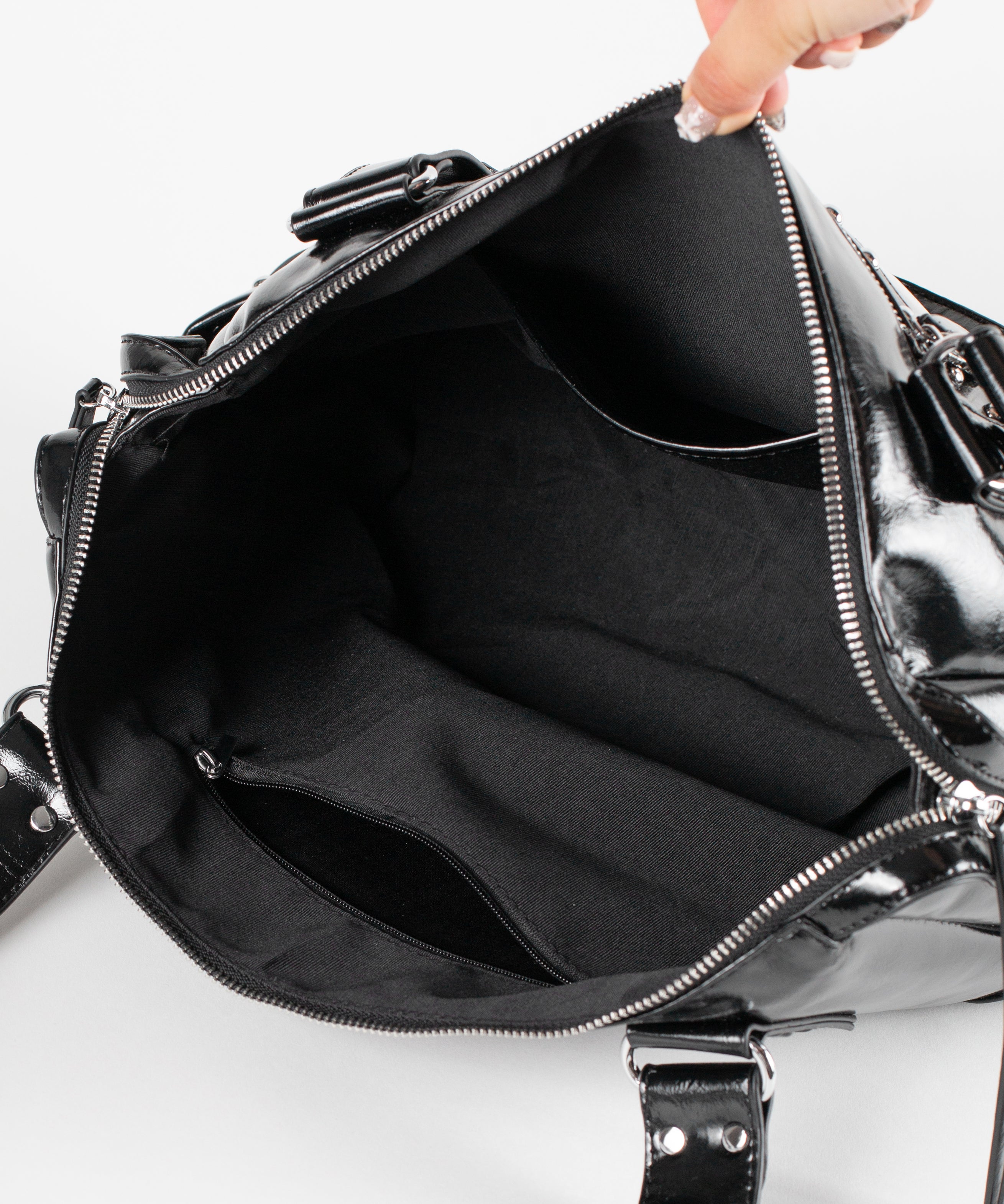 【 限定先行販売 】ハートクリアポケットスタッズフェイクレザートートバッグ ／ heart clear pocket studs fake leather tote bag