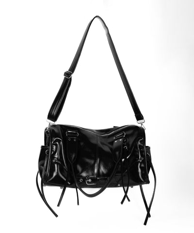 【 ショルダーストラップ付き２WAY 】レースアップベルテッドフリンジボストンショルダーバッグ／lace up belted fringe boston shoulder bag