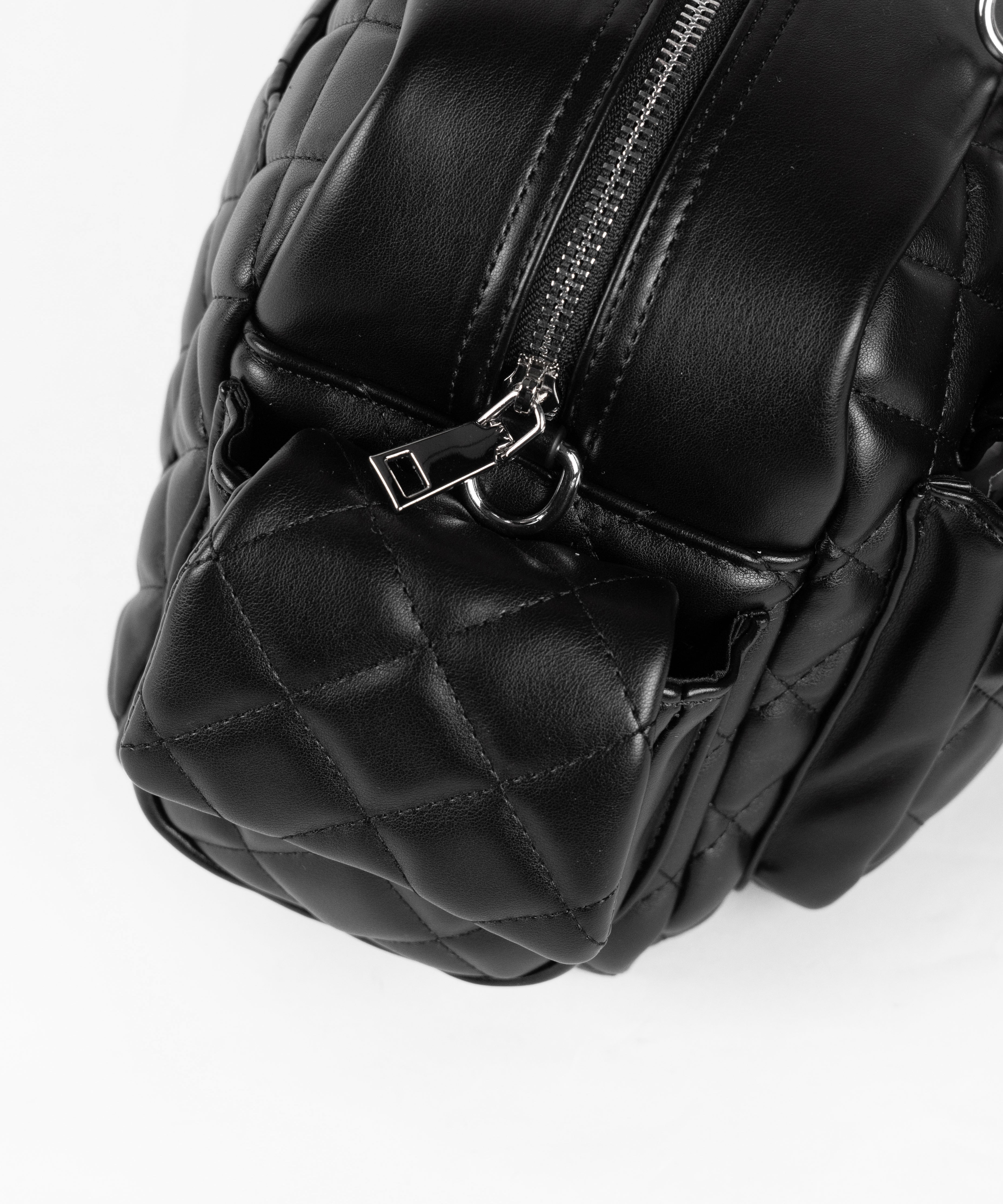 【 ２WAY 】Ｍロゴフェイクレザーキルティングチェーンショルダーバッグ ／ M logo fake leather quilting chain shoulder bag