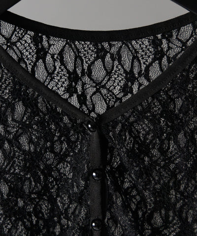 【 ２color 】フロントボタンショートレースカーディガン ／ front button short lace cardigan