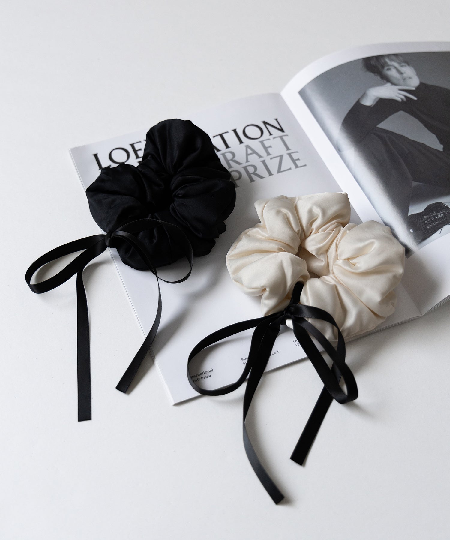 【 ２color 】ブラックリボンシュシュ ／ black ribbon chouchou