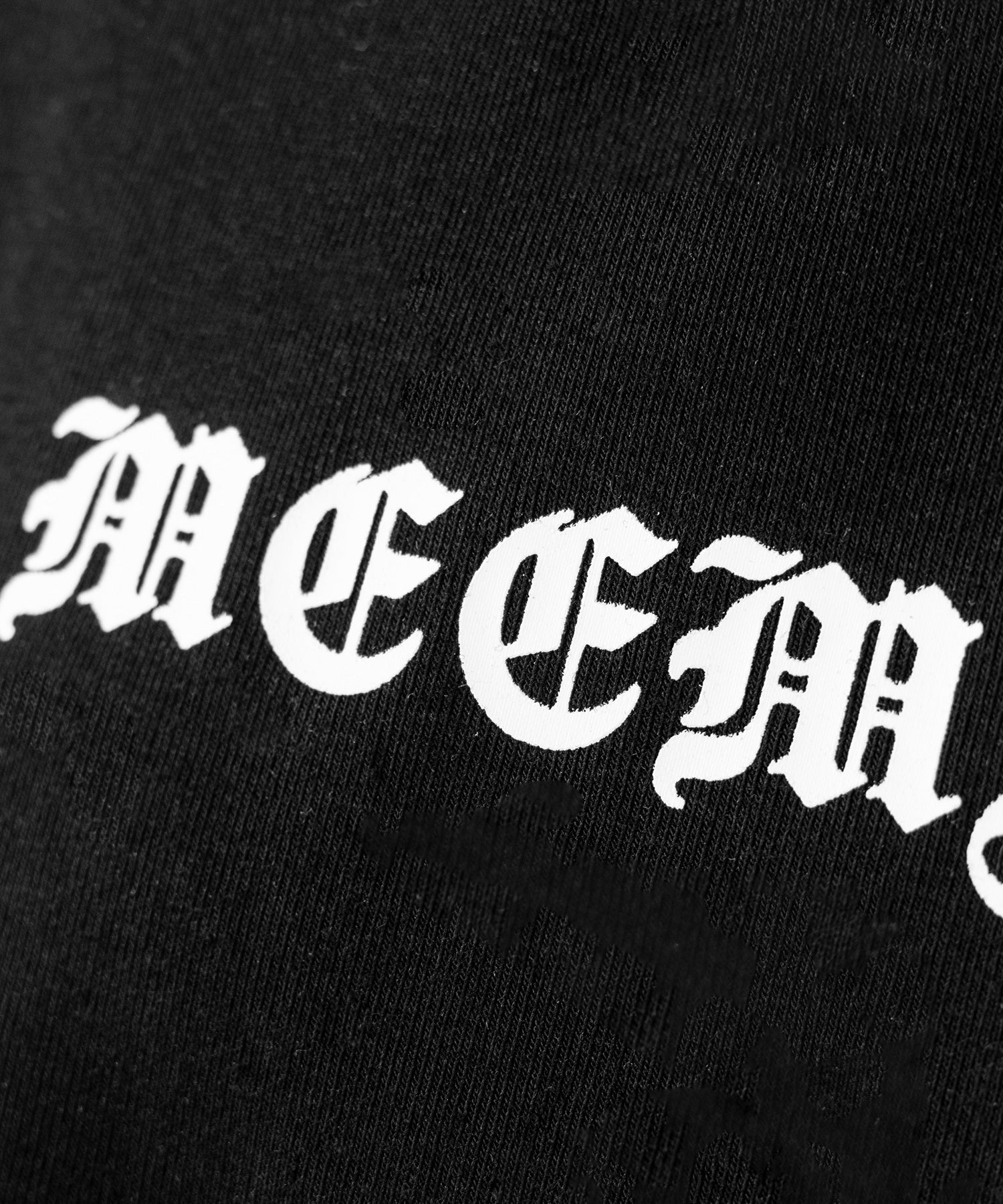 【 ２color 】グランジロゴショートちびTシャツ ／ grunge logo short chibi T-shirt