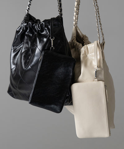 【 ２color 】キルティングチェーントートショルダーバッグ ／ quilting chain tote shoulder bag