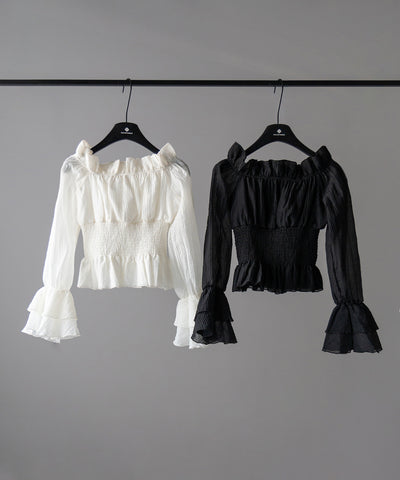 【 ２color ／ ２WAY 】ウエストシャーリングシアーフリルオフショルブラウス ／ waist shirring sheer frill off shoulder blouse