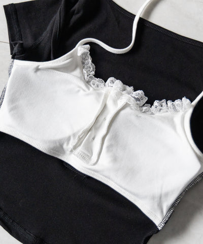 レースレイヤードドッキングスクエアネックＴシャツ ／ Lace layered docking square neck T-shirt