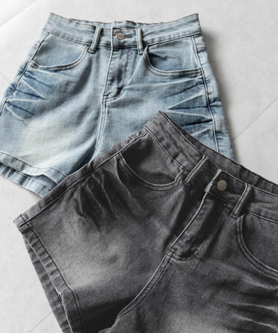 ハイウエストタイトデニムショートパンツ ／ high waist tight short pants