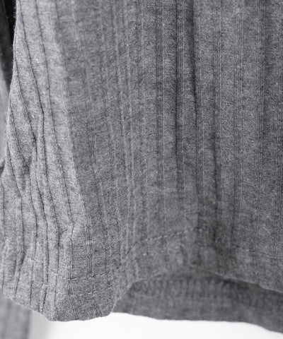 【 クロスネックにできる２WAY 】レースアップフェイクレイヤードロゴカットソートップス ／ laceup fake layered logo cutsew tops