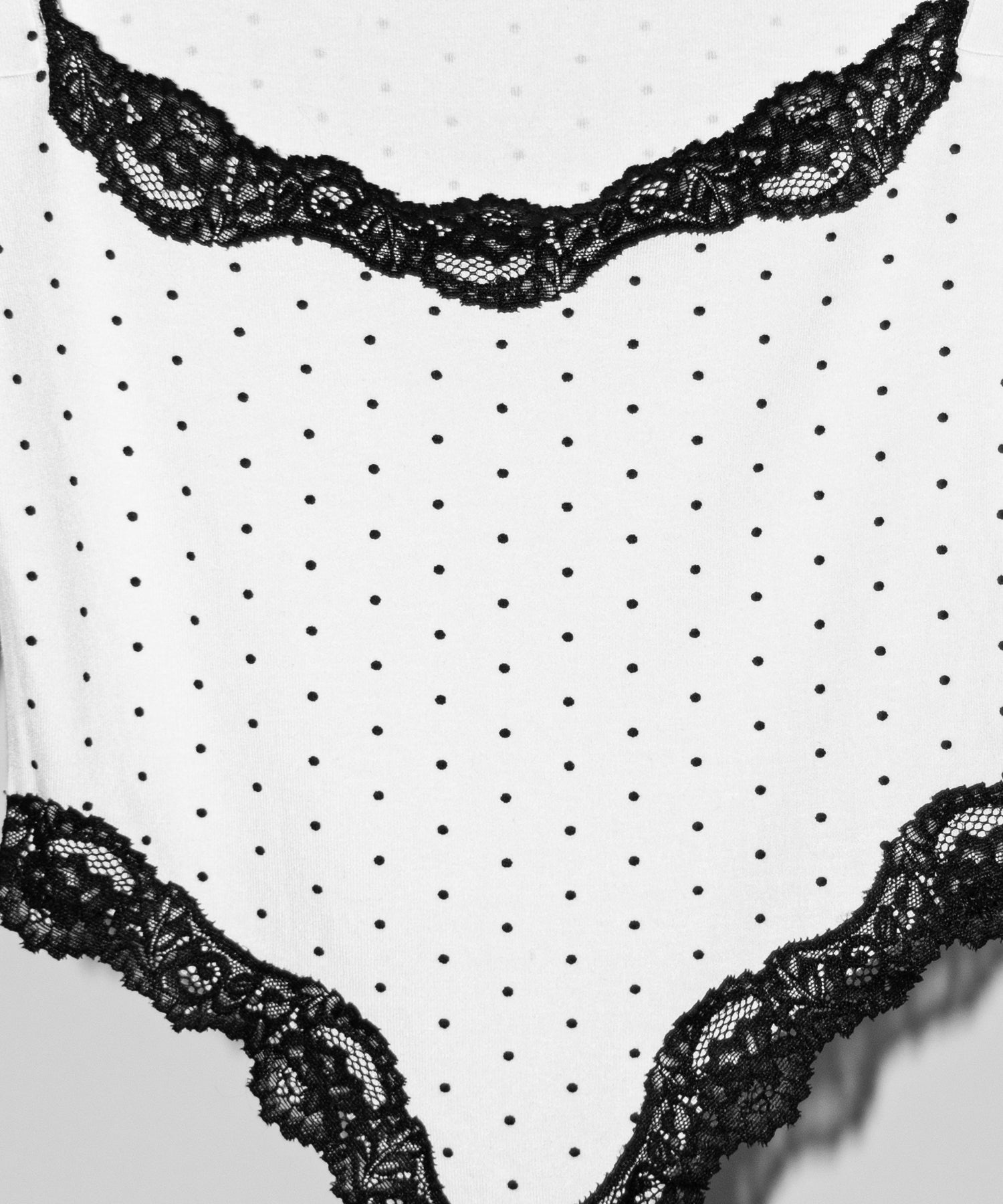 ドットカットアウトレースポイントボディスーツトップス ／dot cutout lace point bodysuit tops