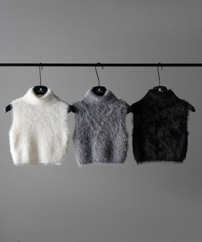 【 ３color 】タートルネックショートシャギーノースリニットトップス ／ turtleneck short shaggy nosleeve knit tops