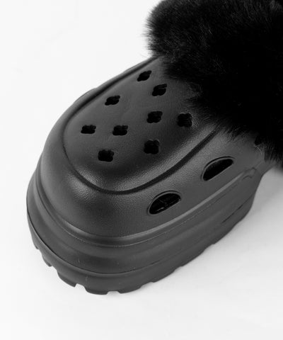 フェイクファー厚底クロッグサンダル ／ Fake fur platform clog sandals