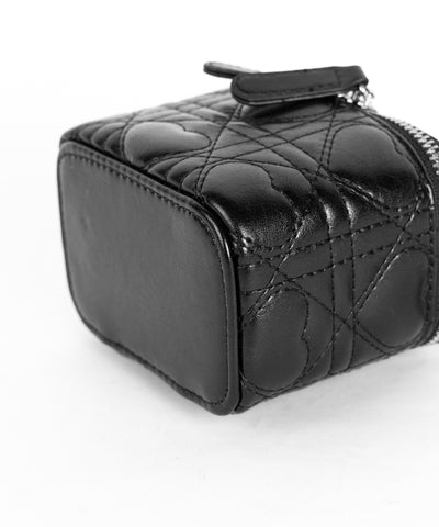 ハートキルティングミニバニティバッグ / heart quilted mini vanity bag