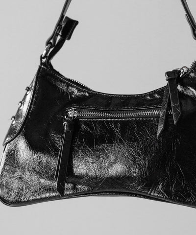 【 ショルダーストラップ付 】ピアッシングレースアップショルダーバッグ ／ piercing lace-up vintage shoulder bag
