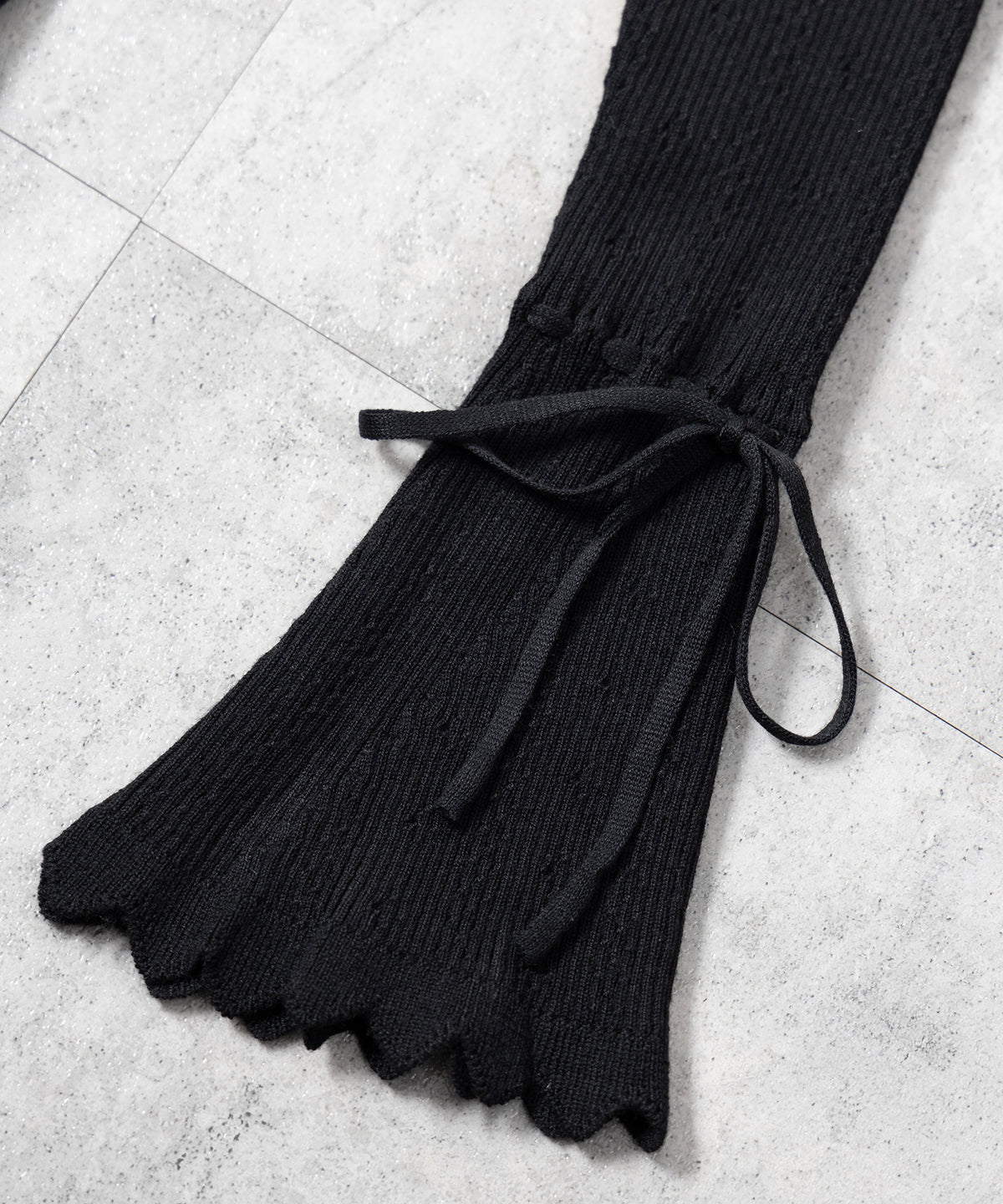 フレアリボンスリーブ透かし編みニットカーディガン ／ flare ribbon sleeve openwork knit cardigan