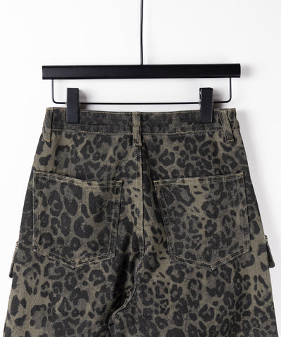 【 ２color ／ ４size 】レオパードヴィンテージタックワイドカーゴデニム ／ leopard vintage tuck wide cargo denim