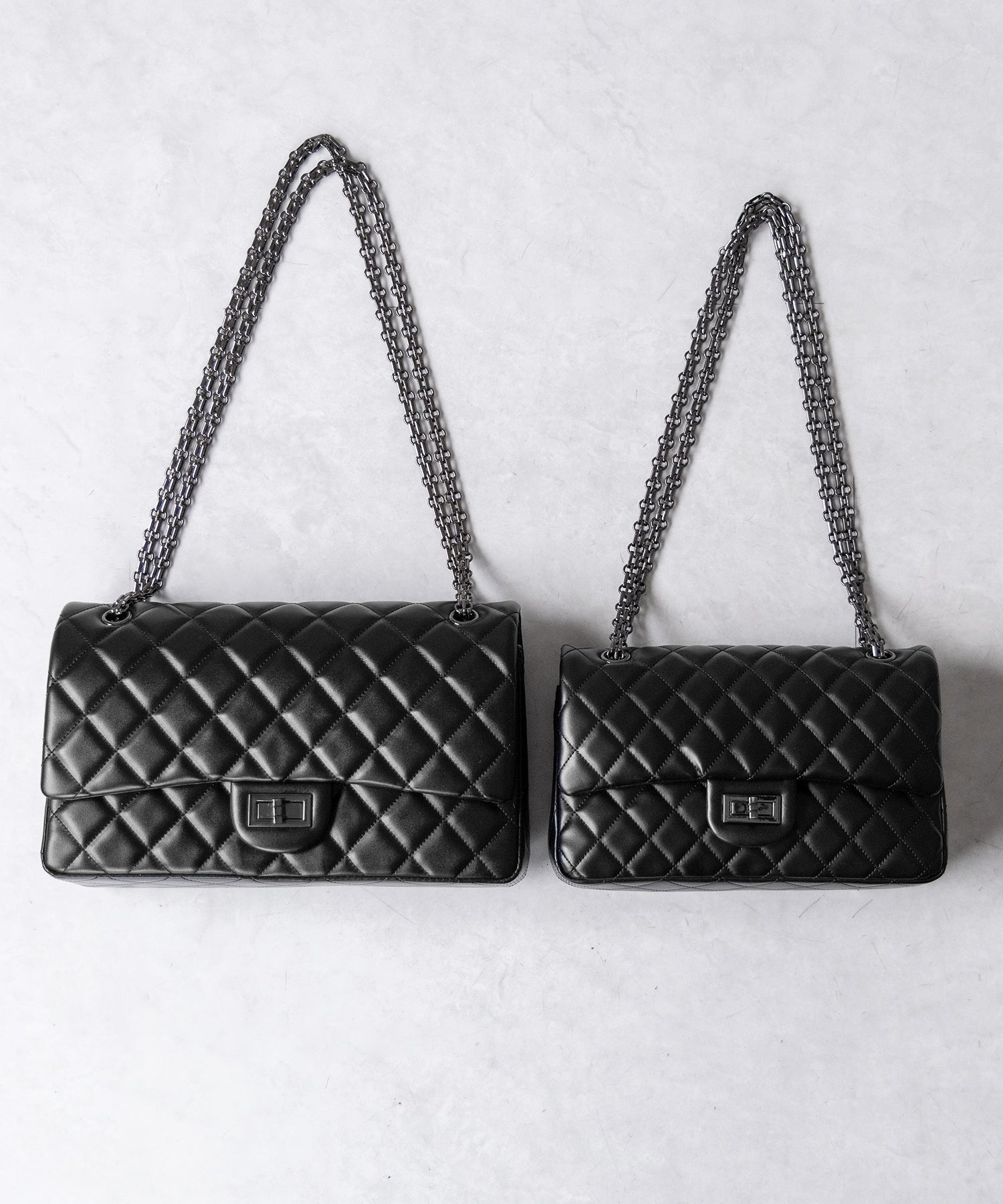 【 ２color 】キルティングチェーンスクエアショルダーバッグ ／ quilting chain square shoulder bag