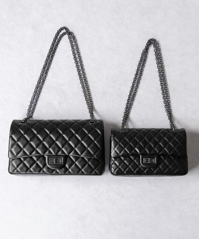 【 ２color 】キルティングチェーンスクエアショルダーバッグ ／ quilting chain square shoulder bag