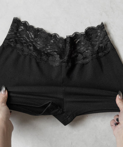 レースレイヤードインナーパンツ ／ Lace layered inner pants
