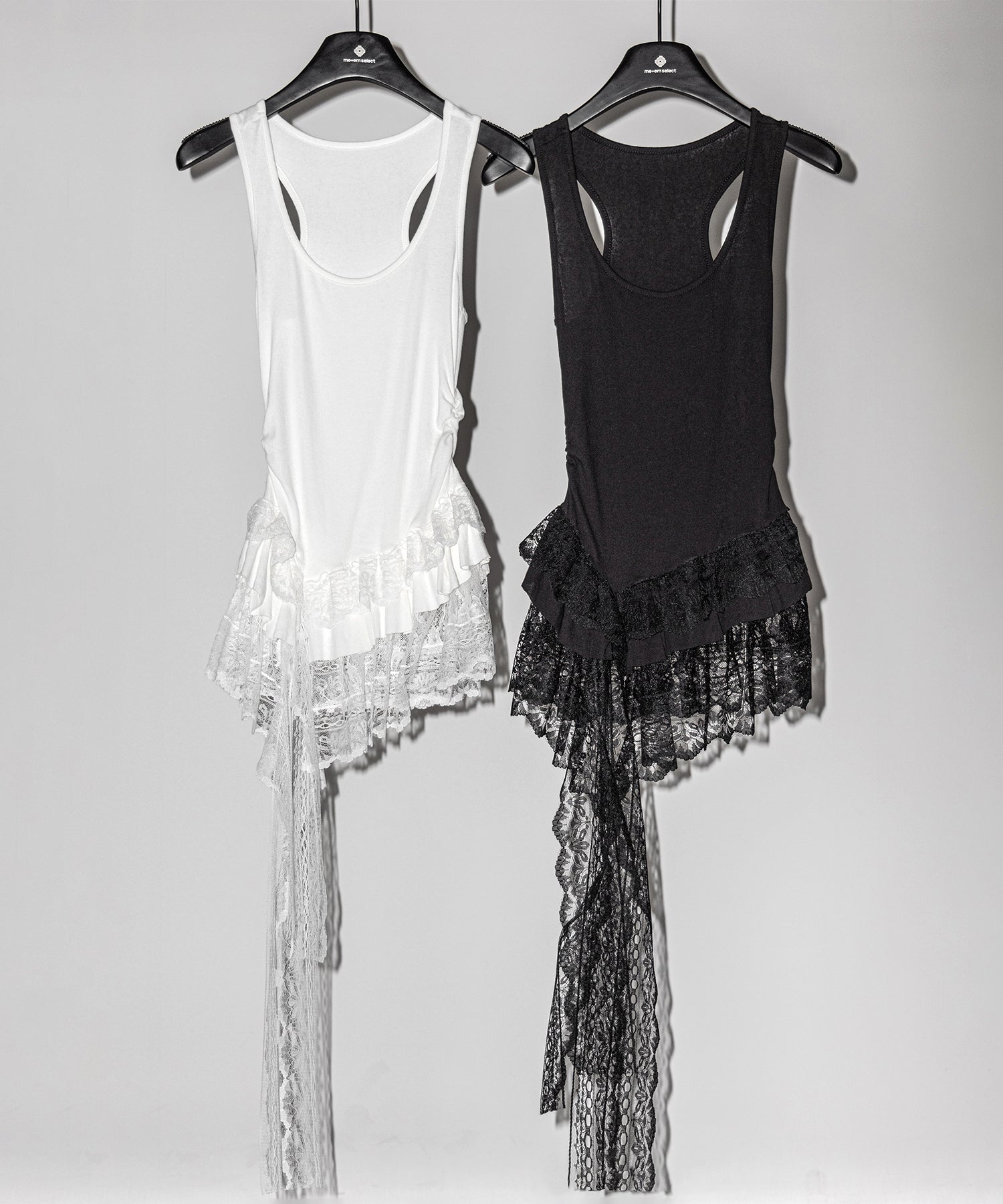 レースフリルアシンメトリータンクトップ ／lace frill asymmetry tank top
