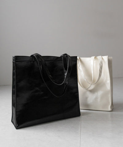 【 ２color ／ 大容量 】フェイクレザービッグスクエアトートバッグ ／ fake leather big square tote bag