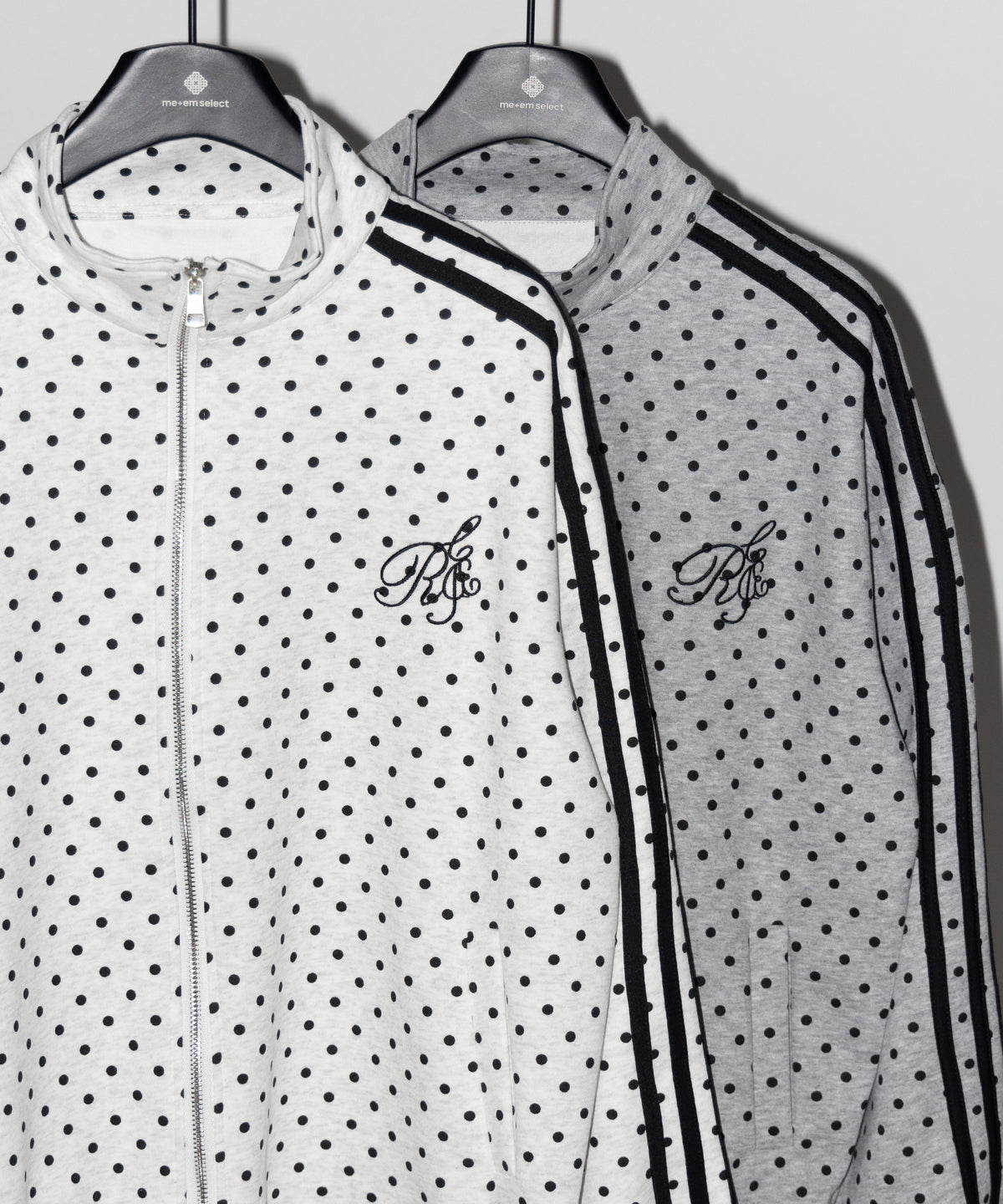 胸ロゴ刺繍ドットラインオーバースウェットブルゾン ／ chest logo embroidery side dot line over sweat blouson