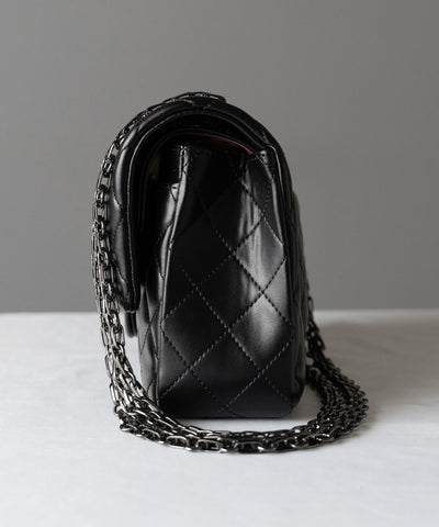 【 ２color 】キルティングチェーンスクエアショルダーバッグ ／ quilting chain square shoulder bag