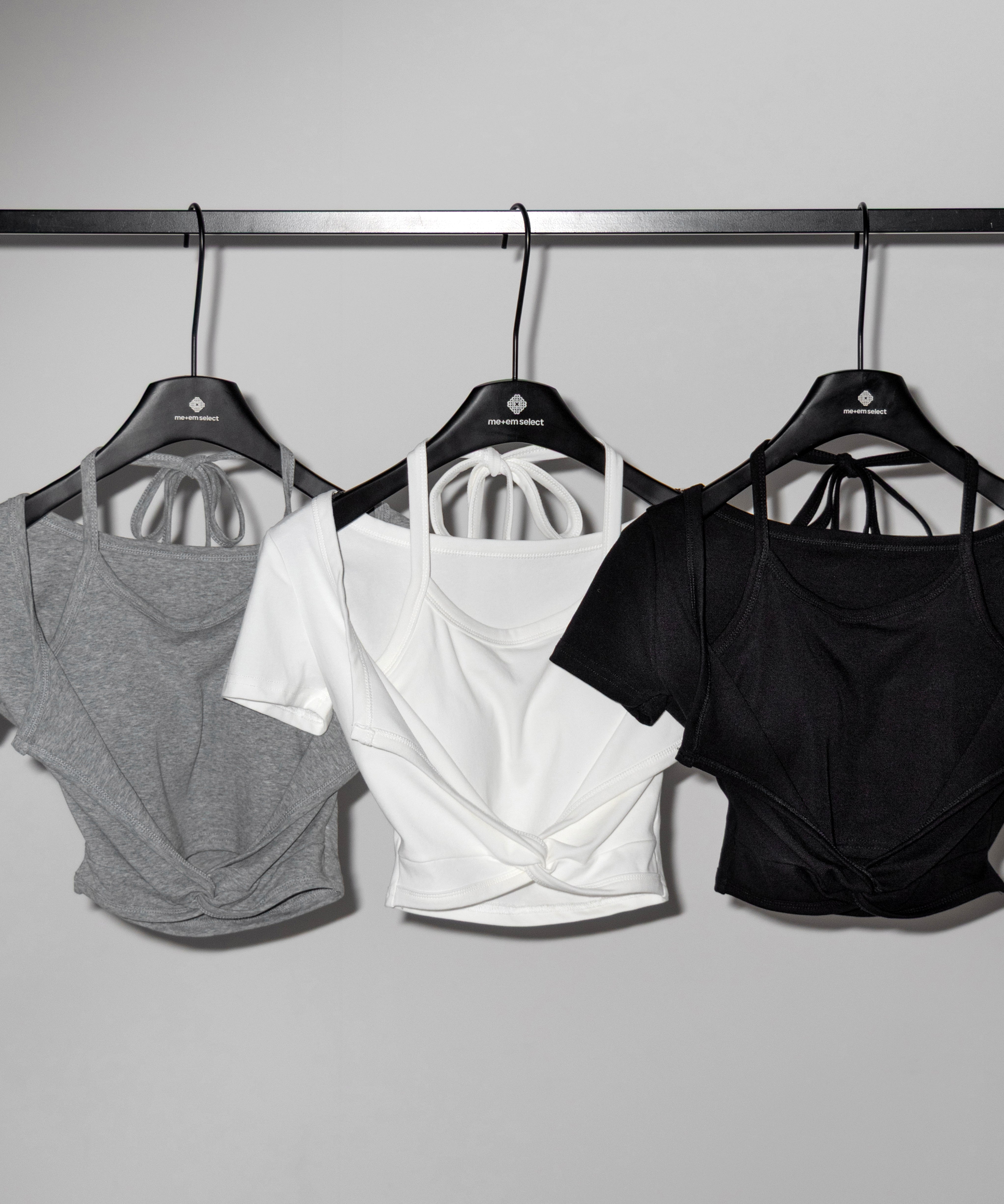 ホルターネックレイヤードショートぴちＴシャツ ／ halter neck layered short pichi T-shirts