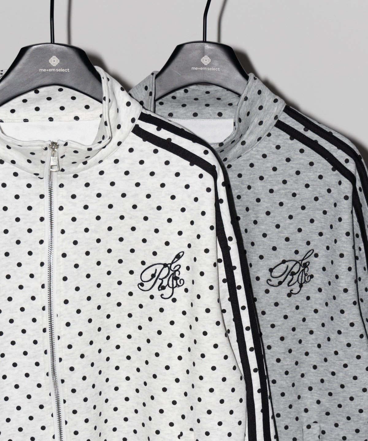 胸ロゴ刺繍ドットラインオーバースウェットブルゾン ／ chest logo embroidery side dot line over sweat blouson