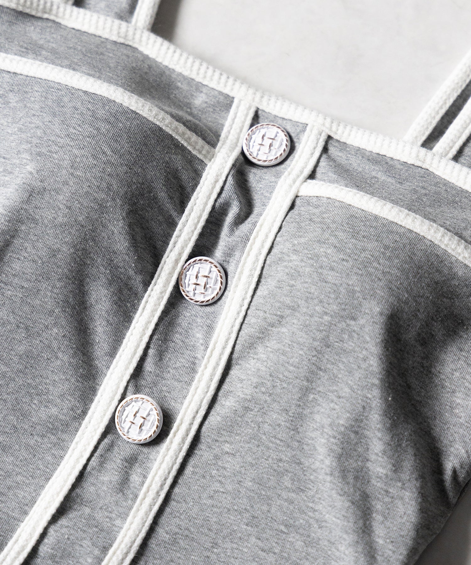 【 セットアップ】フロントボタンパイピングビスチェ＋ フレアパンツ ＳＥＴ ／ 【 SETUP 】front button piping buister ＋ flare pants SET