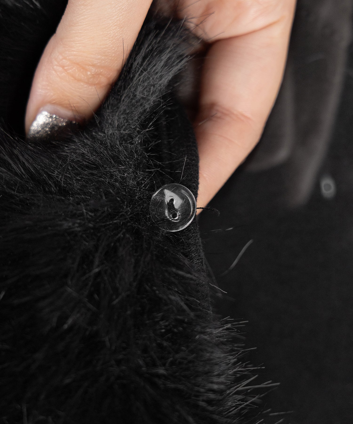 ファー襟クロスロゴジップアップリブカーディガン ／ fur collar cross logo zipup rib cardigan