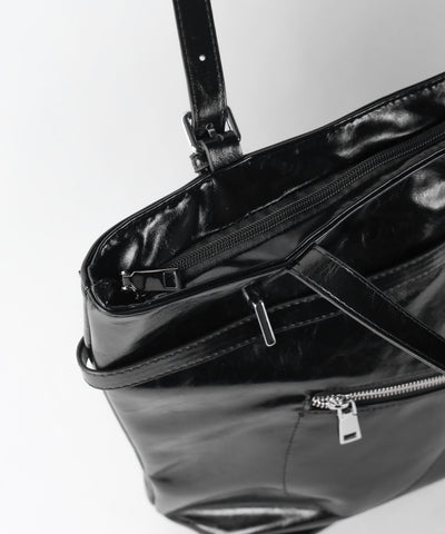 【 A4収納可 】デザインベルトフェイクレザースクエアトートバッグ ／ design belt fake leather square tote bag