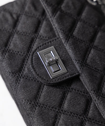 【２WAY 】キルティングチェーンデニムフラップショルダーバッグ ／ quilting chain denim flap shoulder bag