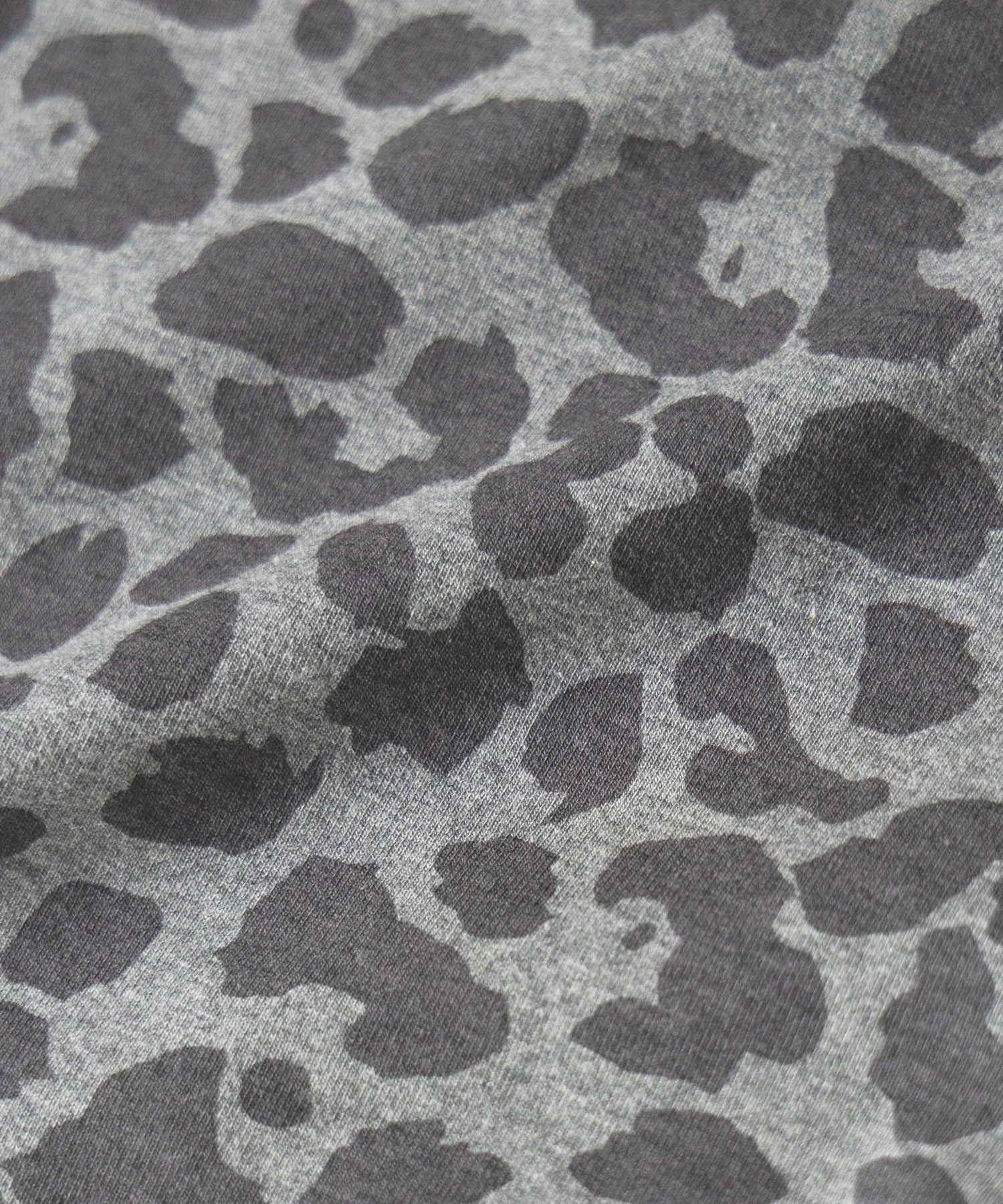 グレーレオパードスクエアネックスリムTシャツ ／ gray reopard square neck slim T-shits