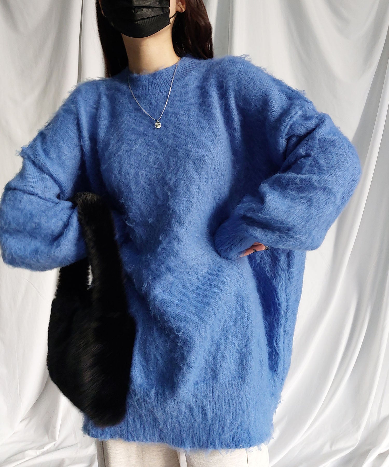 【 UNISEX 】モヘアライクＢＩＧニットプルオーバー