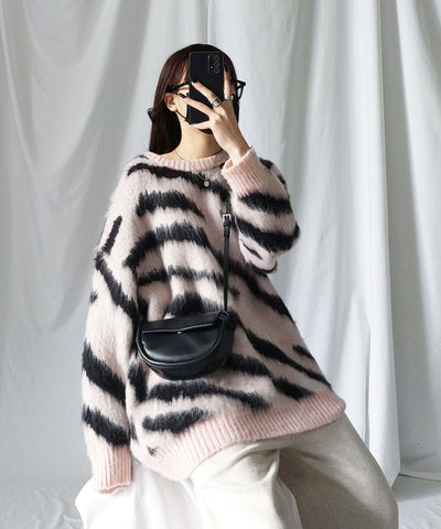 ビッグシルエットモヘアライクゼブラニット ／ big silhouette mohair like zebra knit