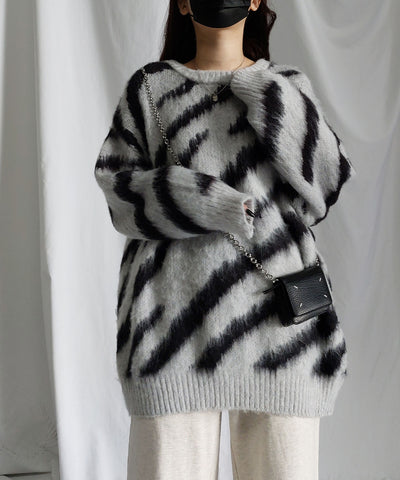 ビッグシルエットモヘアライクゼブラニット ／ big silhouette mohair like zebra knit
